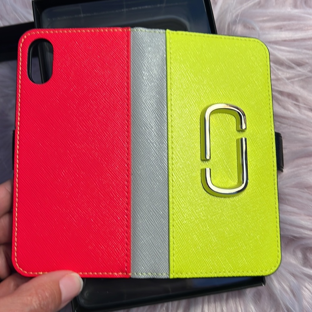NIB XS iPhone case . MARC JACOBS. Color block.